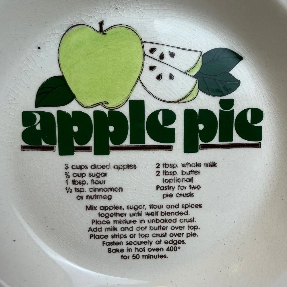 VTG 1970 Ceramic Apple Pie Recipe Dish 10